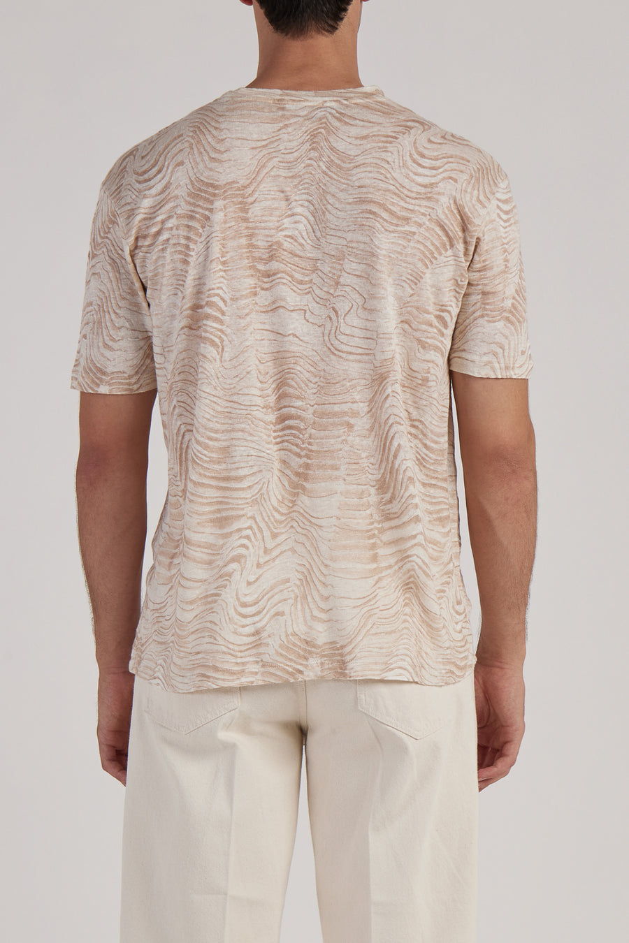 Buy the Daniele Fiesoli All Over Dunes Print Linen T-Shirt in Sand at Intro. Spend £50 for free UK delivery. Official stockists. We ship worldwide.