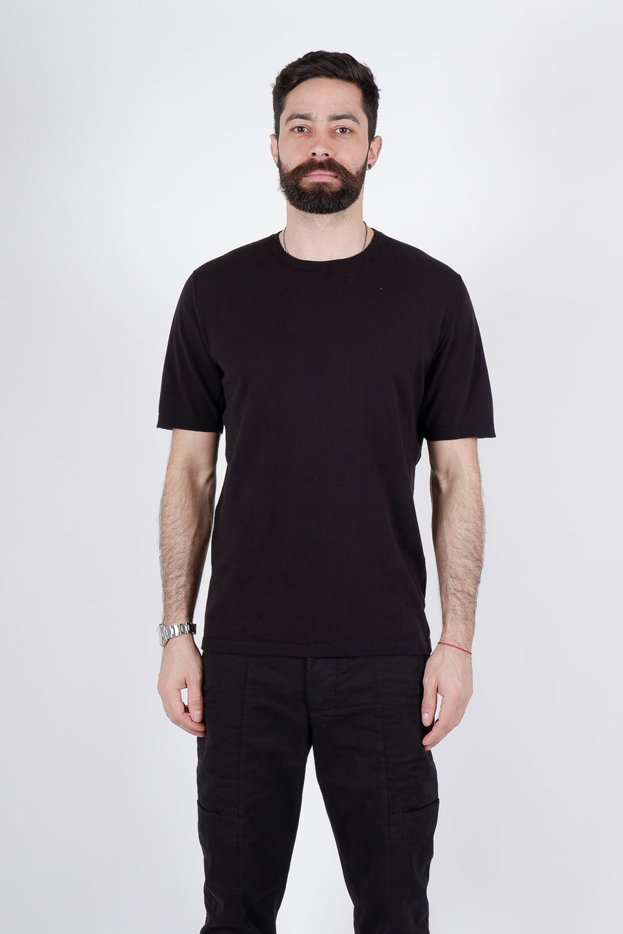 Buy the Transit Italian Cotton Round Neck T-Shirt in Black at Intro. Spend £50 for free UK delivery. Official stockists. We ship worldwide.