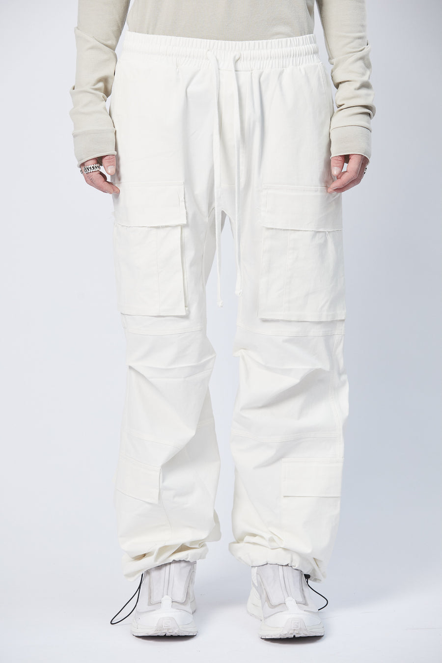 Buy the Thom Krom M ST 441 Sweatpants in Cream at Intro. Spend £50 for free UK delivery. Official stockists. We ship worldwide.