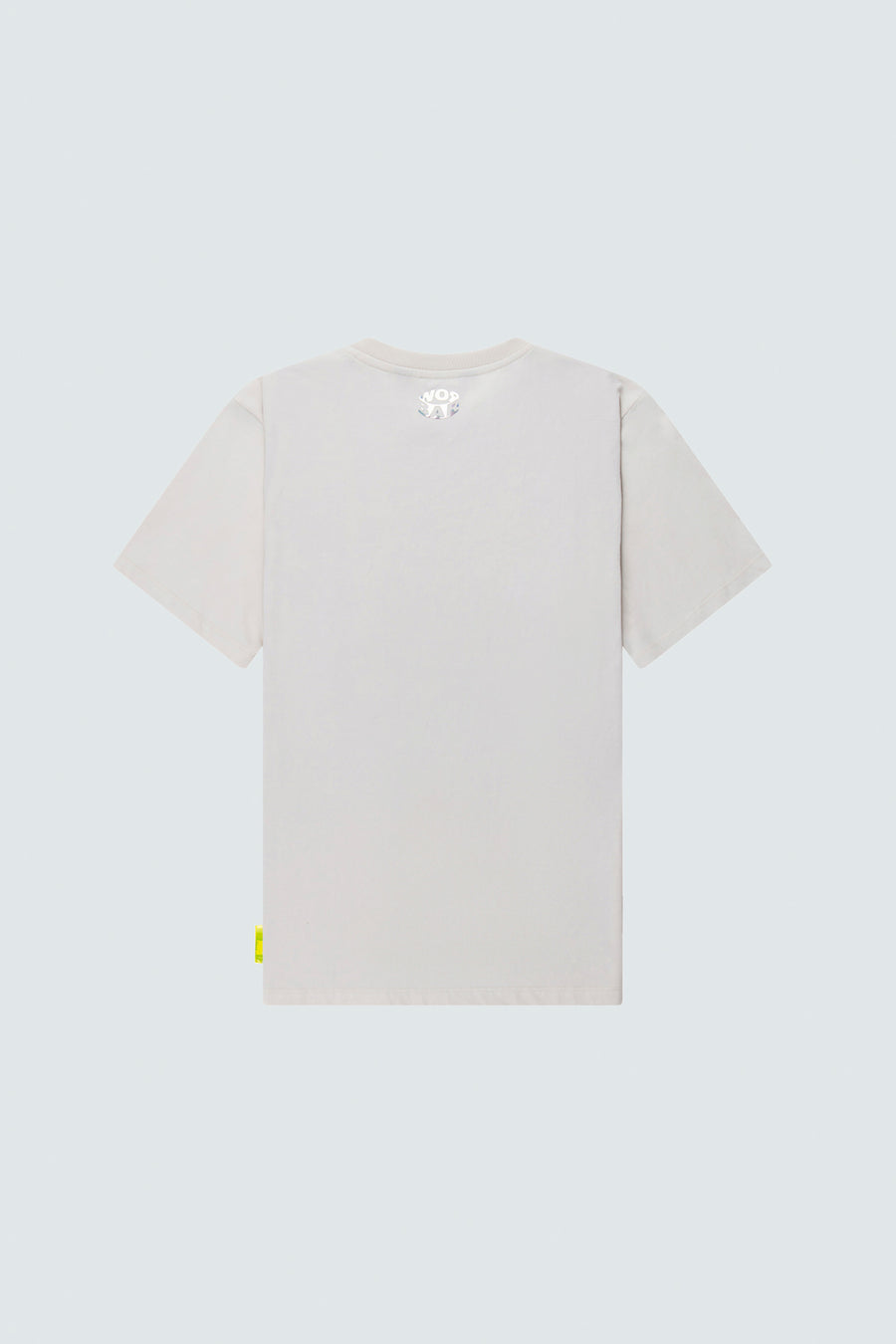 Buy the Barrow Minimal Smiley Logo T-Shirt in White at Intro. Spend £50 for free UK delivery. Official stockists. We ship worldwide.