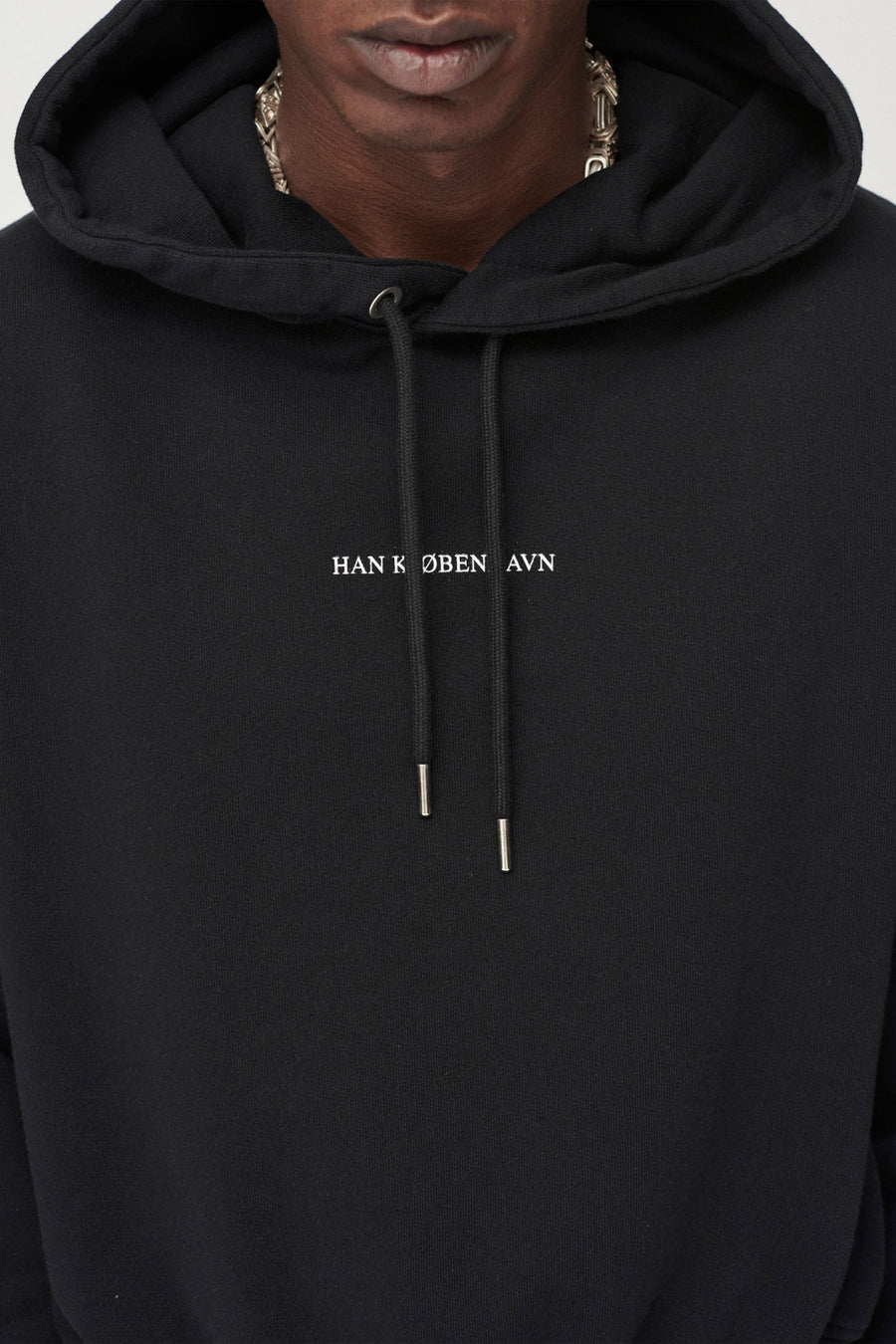 Buy the Han Kjobenhavn Supper Cropped Relaxed Hoodie in Black at Intro. Spend £50 for free UK delivery. Official stockists. We ship worldwide.
