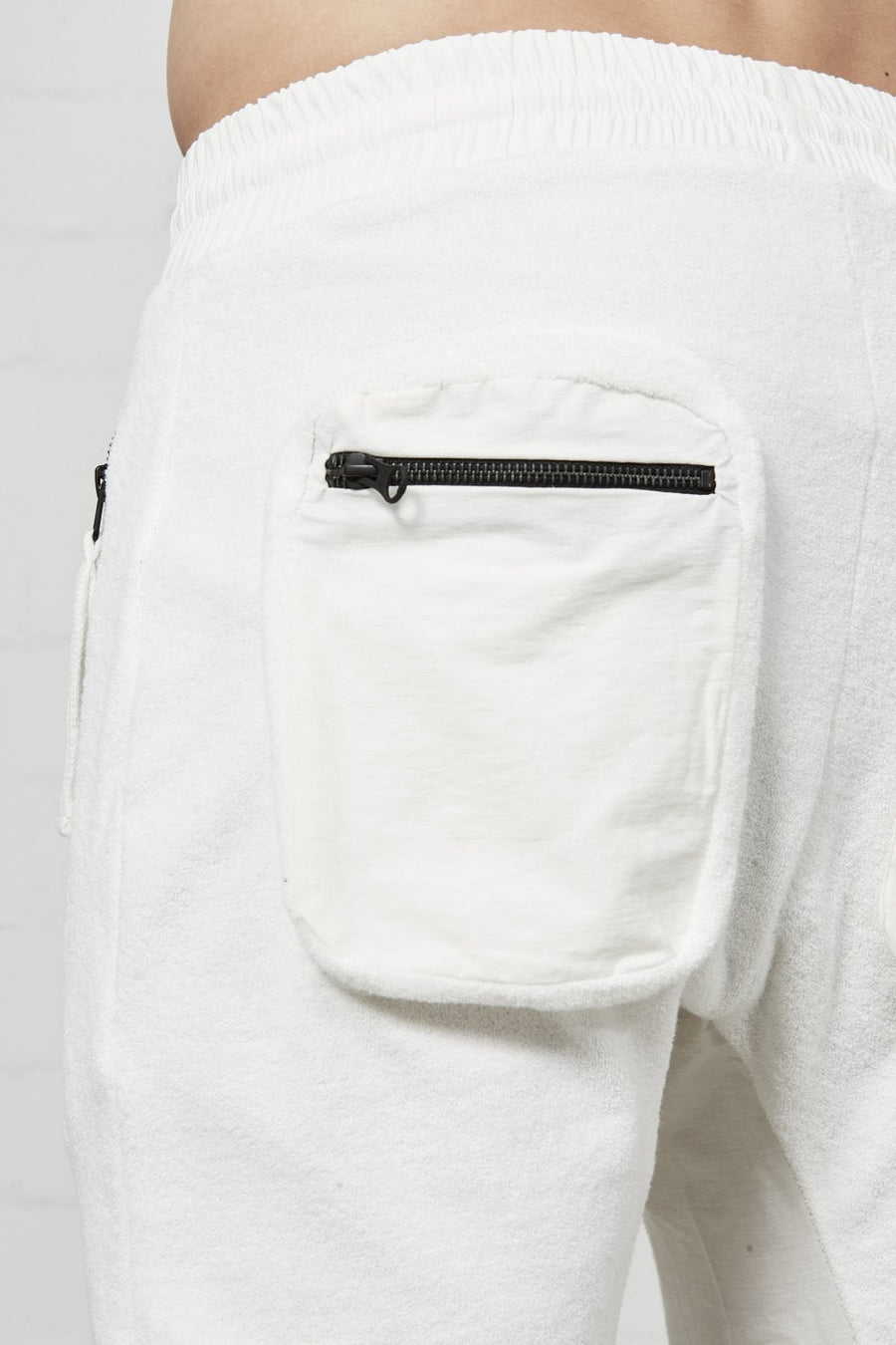Buy the Thom Krom M ST 272 Sweatpants Off White at Intro. Spend £50 for free UK delivery. Official stockists. We ship worldwide.