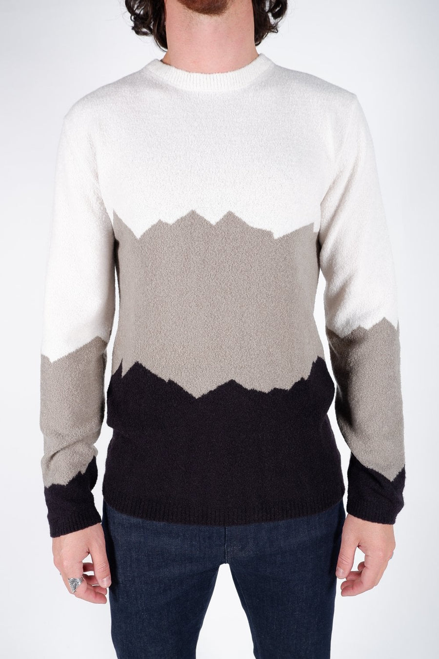 Buy the Daniele Fiesoli Peak Design Knitted Jumper in White/Black at Intro. Spend £50 for free UK delivery. Official stockists. We ship worldwide.