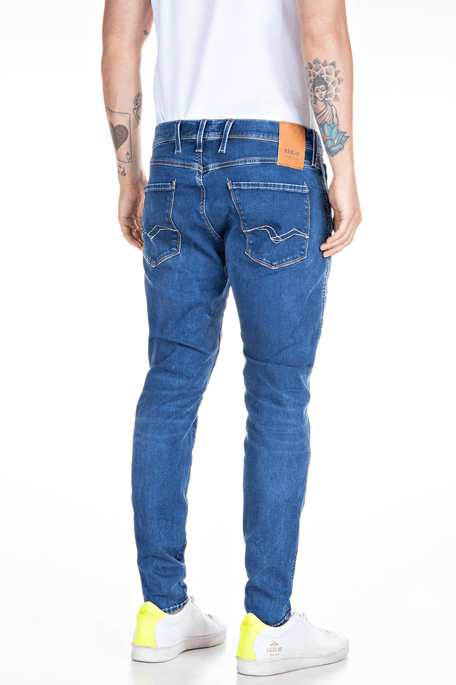 Buy the Replay Hyperflex Anbass Jean in Blue at Intro. Spend £50 for free UK delivery. Official stockists. We ship worldwide.