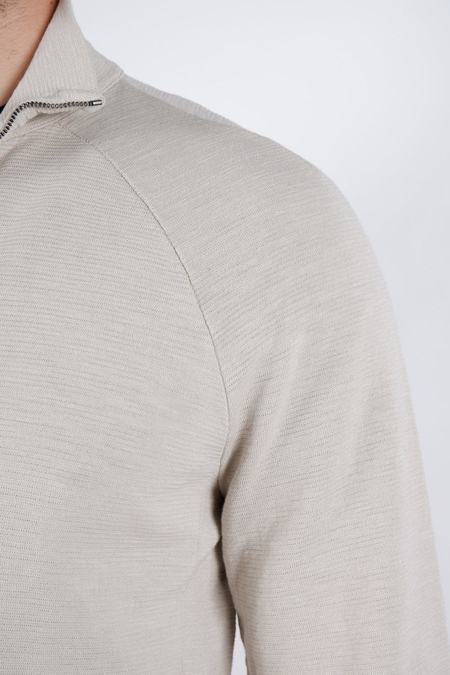 Buy the Transit Zip-Up Textured Sweatshirt in Beige at Intro. Spend £50 for free UK delivery. Official stockists. We ship worldwide.