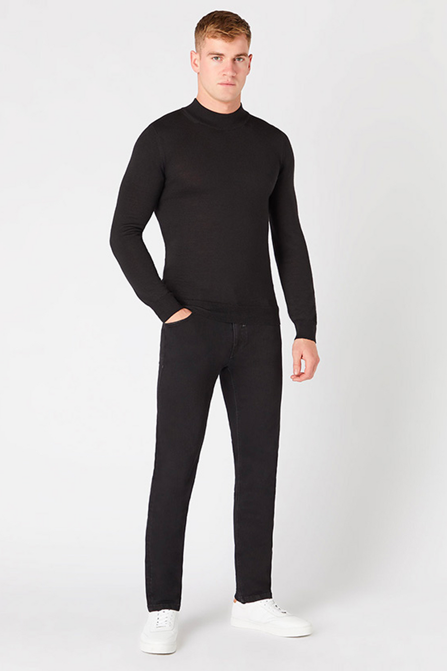 Buy the Remus Uomo L/S Turtle Neck Knitwear Black at Intro. Spend £50 for free UK delivery. Official stockists. We ship worldwide.