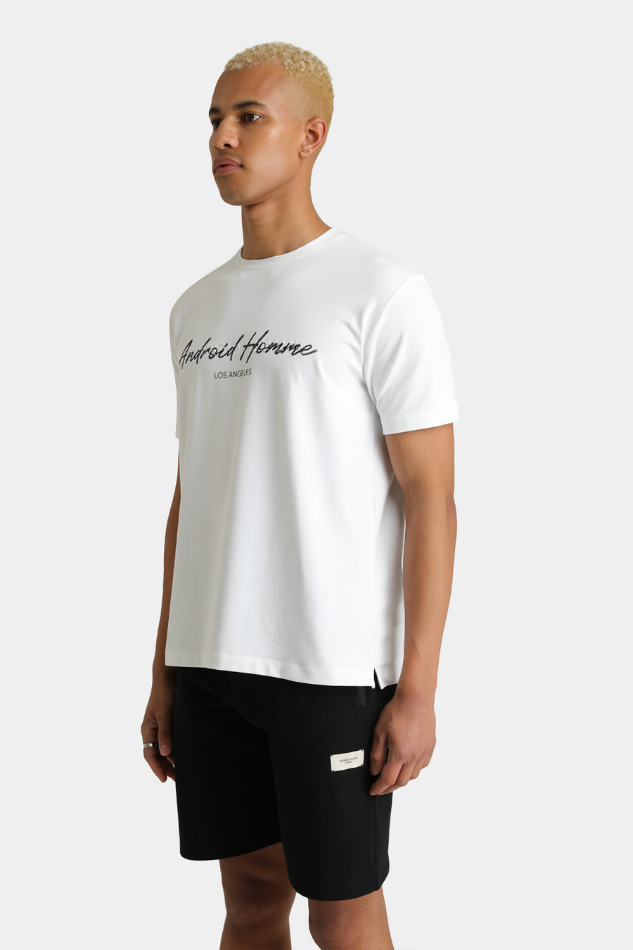 Buy the Android Homme Blur Script T-Shirt in White at Intro. Spend £50 for free UK delivery. Official stockists. We ship worldwide.