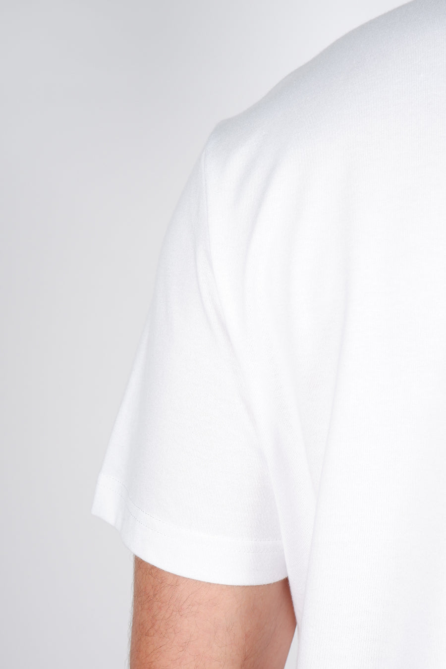 Buy the Antony Morato Taped Pocket Detail T-Shirt White at Intro. Spend £50 for free UK delivery. Official stockists. We ship worldwide.