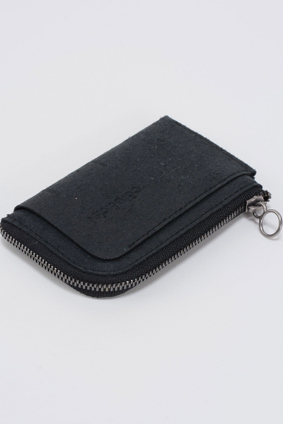 Buy the Cote & Ciel Zippered Wallet Recycled Leather in Black at Intro. Spend £50 for free UK delivery. Official stockists. We ship worldwide.